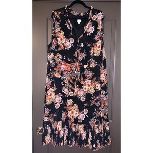 Floral Sleeveless 4X Ava & Viv Dress